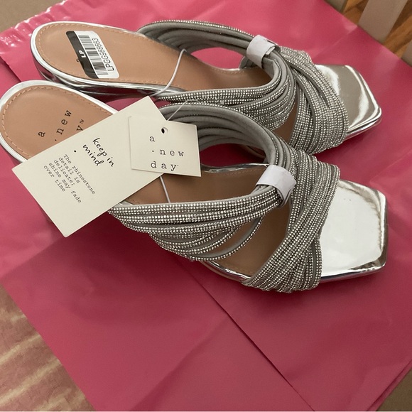 A New Day Women's Tammy Rhinestone Heels in silver with a block heel NWT - Picture 6 of 7